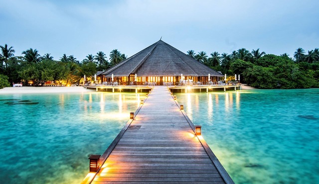 Hideaway Beach Resort and Spa