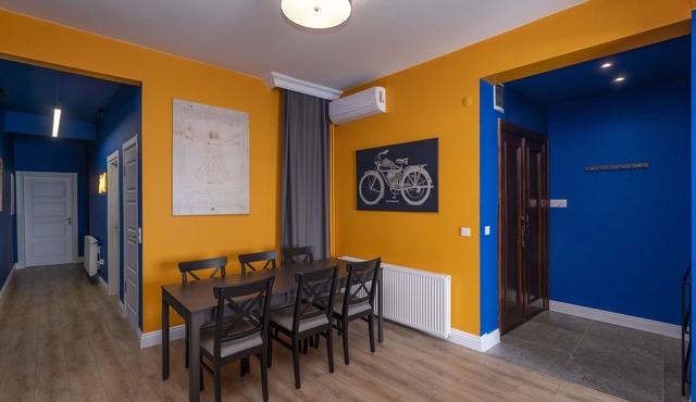 Hip Waterfront Apt. with a Striking View