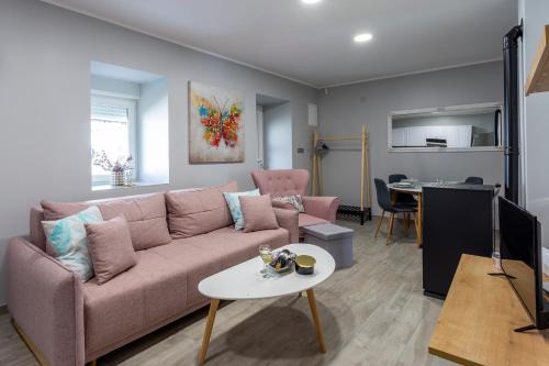 Holiday apartment Anna in Lokve