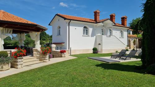 Holiday Apartment VILLA BIANCA