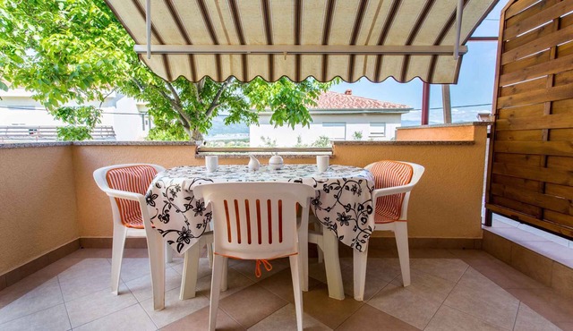 Holiday apartment with air conditioning