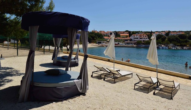 Holiday apartment with terrace and Internet