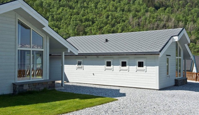 Holiday home in Kinsarvik by the sea
