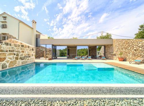 Holiday Home Jerini Main House by Interhome