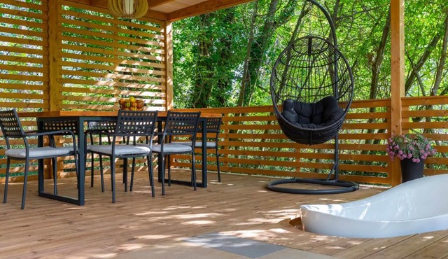 Holiday Home Klen 2 by Interhome
