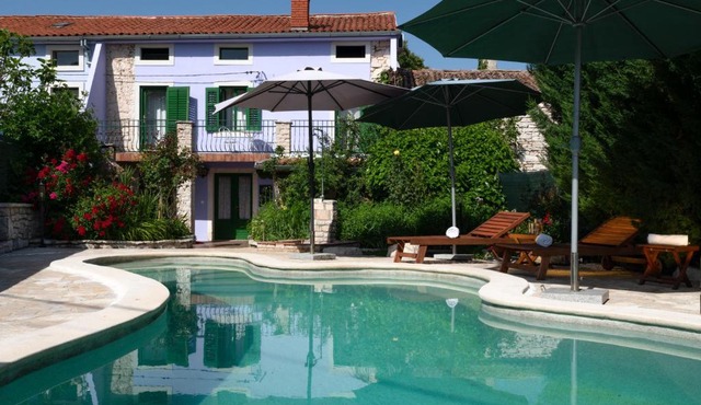 Holiday Home Ladonja