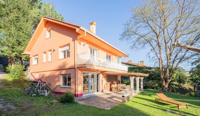 Holiday Home 'O Axouxere' with Mountain View, Private Terrace and Wi-Fi