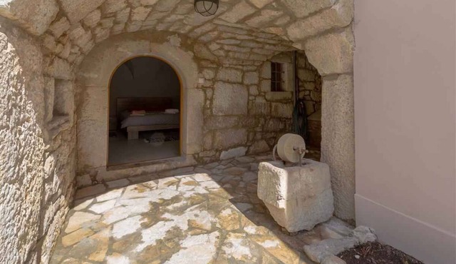 Holiday home with large terrace and barbecue