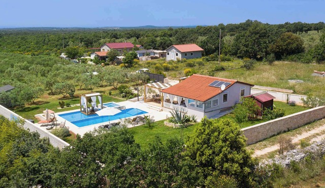 Holiday home with terrace for 4 people