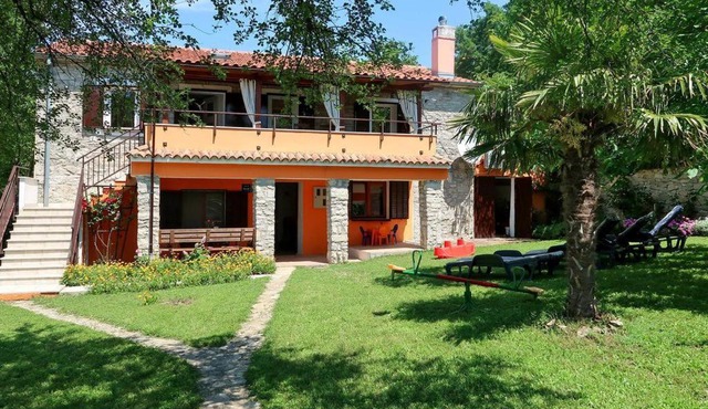 Holiday House Adriana Salakovci