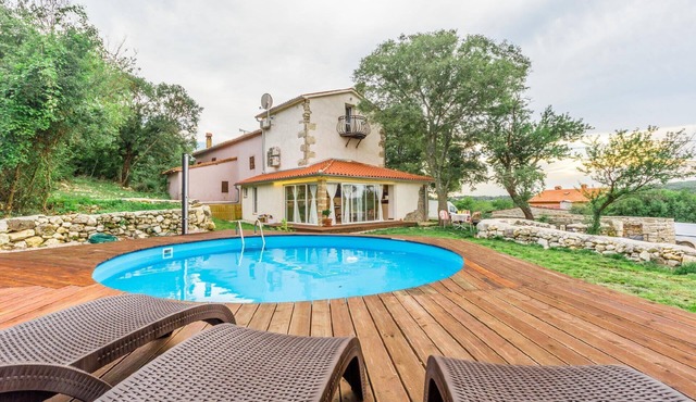Holiday house for 4 persons approx. 100 qm in Ripenda Verbanci, Istria (East Coast of Istria)