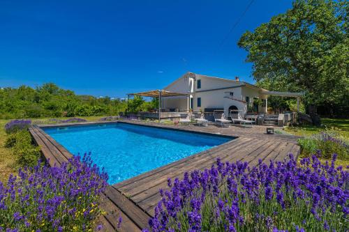 Holiday house GARICA