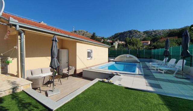 Holiday house Ruzic