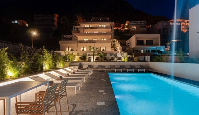 Holiday Resort Almissum - Luxury 11-bedroom villa