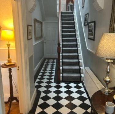 Hollybank House Bed and Breakfast