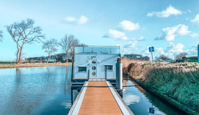 Homeboat Glamping