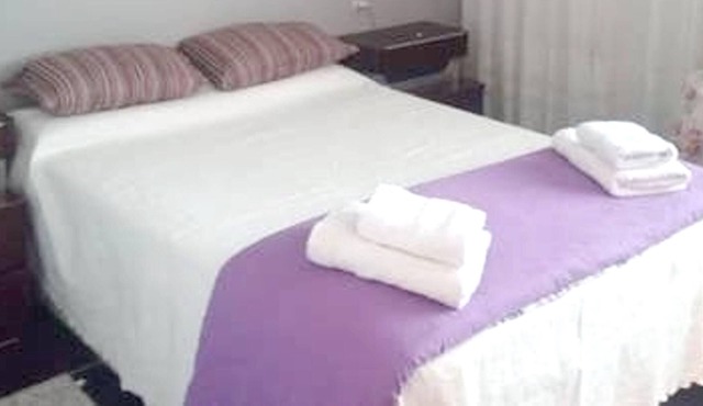 Homerez - Beautiful apartement for 4 ppl. with terrace at Santiago de Compostela
