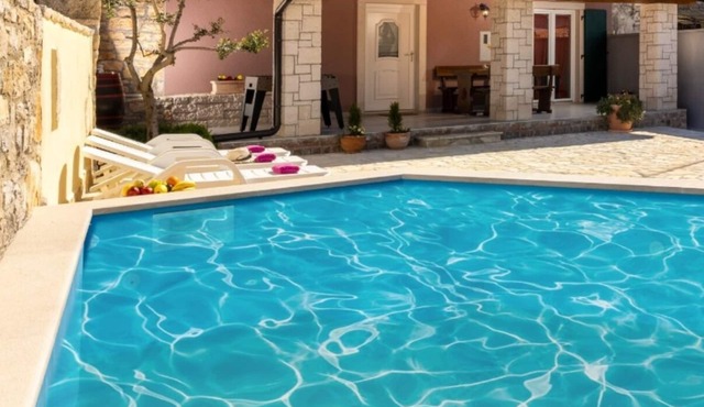 House 2214/63807 (Istria - Butkovići), 15000m from the beach
