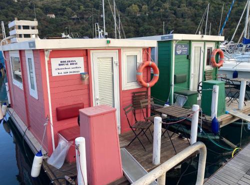 House boat R al Poetto 2 pax piu' 1