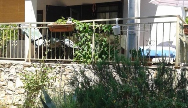House More (11193-K1) - Maslinica