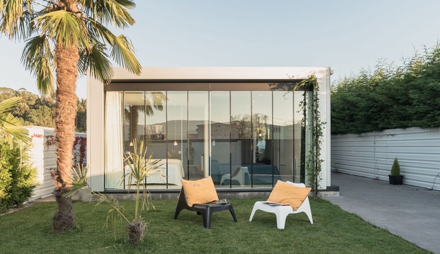 House with garden and pool 5 minutes from the beaches