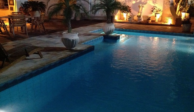 House with swimming-pool close to the beach in Cab