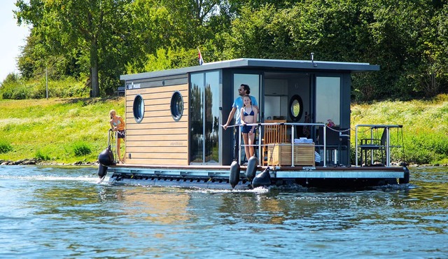 Houseboat Houseboat Houseboat vacation Maasplassen Limburg Otter Easy Houseboats
