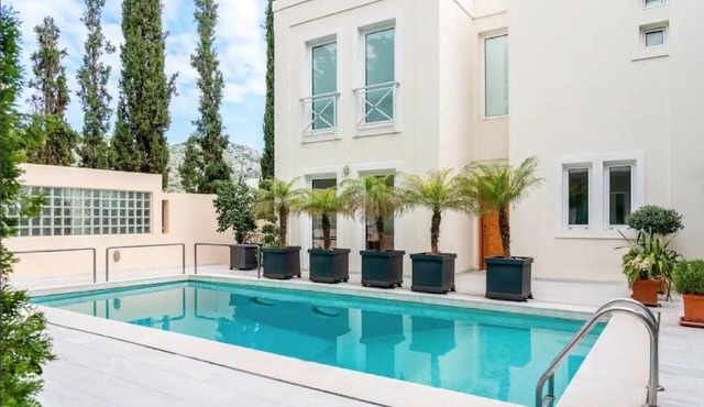 Hyacinth homm with Garden & Pool in Vouliagmeni