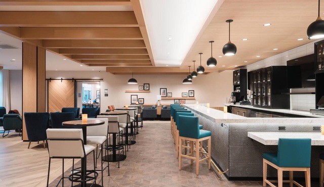 Hyatt House Sacramento Airport - Natomas