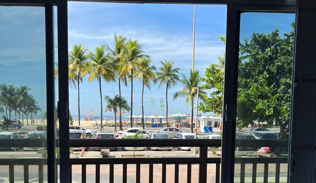 In front of the sea! Enjoy Rio with Tranquility, Comfort and many Facilities!