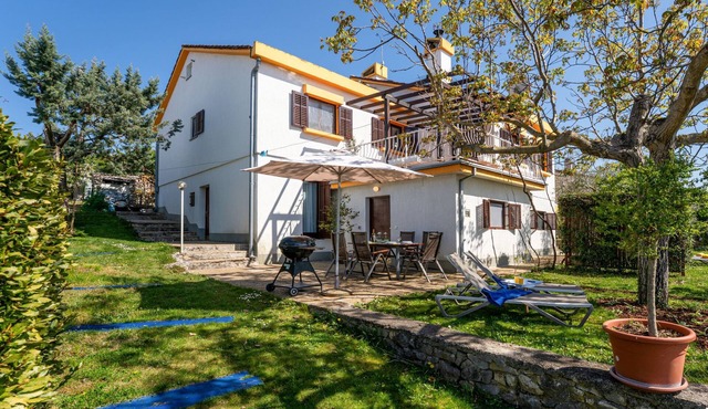 Jurkovic by Interhome