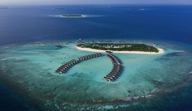 Kuredhivaru Resort and Spa - Maldives