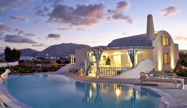 La Maison Entire Private Villa | House | Private Pool - Accommodates 10