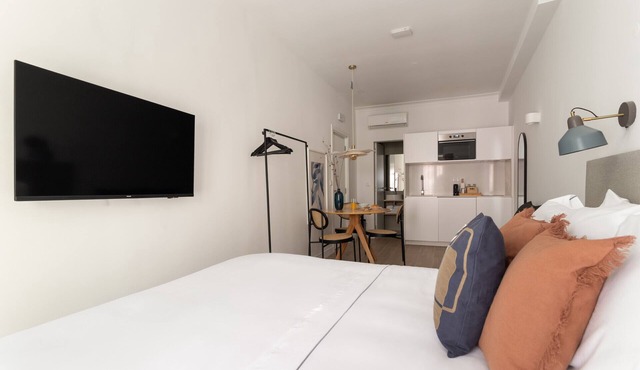 Lapa Diplomatic Flat 0.4 by Feel Lisboa