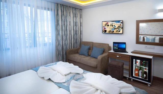Lika Hotel - Superior Double or Twin Room - Luxury in Istanbul Center