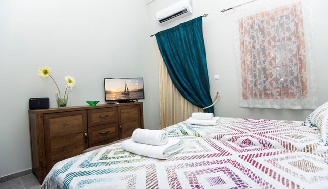 Lithos apartments