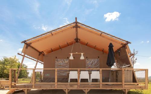 Lodge Holidays - Glamping Heart of Nature