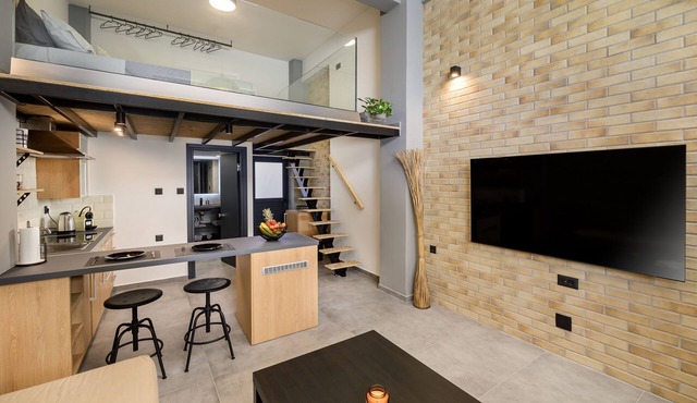 Loft 2