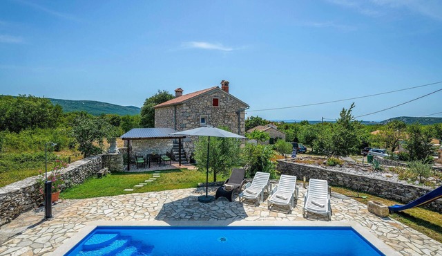Lovely home in Burjaki