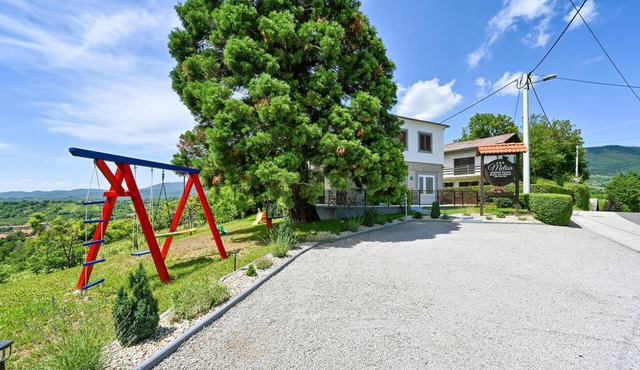 Lovely home in Gornja Reka with sauna