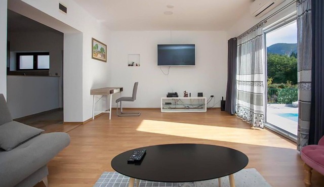 Lovely home in Svinisce with private swimming pool, can be inside or outside
