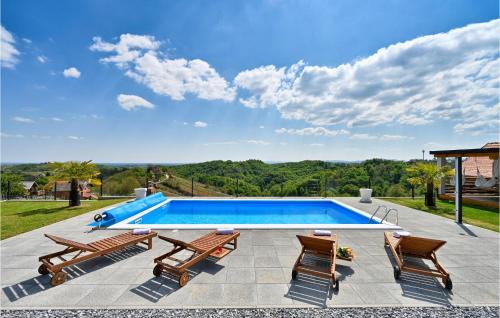 Lovely Home In Vinica Breg With Sauna