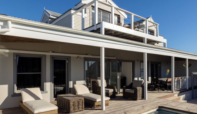 Luxury and peaceful 4-bedroom house in Kommetje, Cape Town