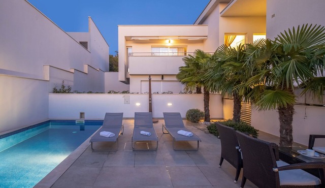 Luxury Penthouse Adriatic Dream & Private Pool