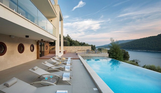 Luxury Seafront Villa Labin Palace II with Pool