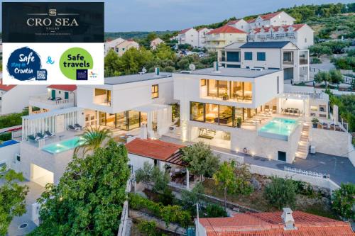 Luxury Villa Complex "Vitae & Pax" with heated infinity-pools, 16 sleeps