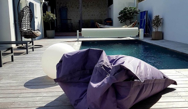 Magnificent house with swimming pool in a quiet cul-de-sac