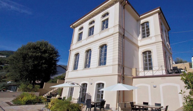 Mira-mare Apartments & Suites