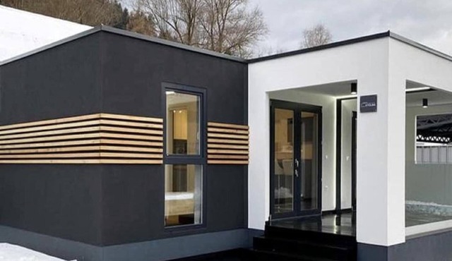 Mobile home in Drage with garden