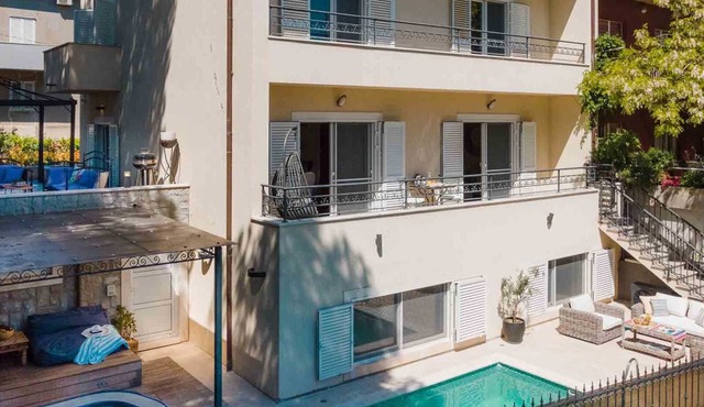Modern and luxuriously equipped villa in Split